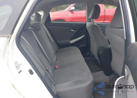 2012 Toyota Prius Two z USA, uszkodzony, nr VIN JTDKN3DU6C1504561